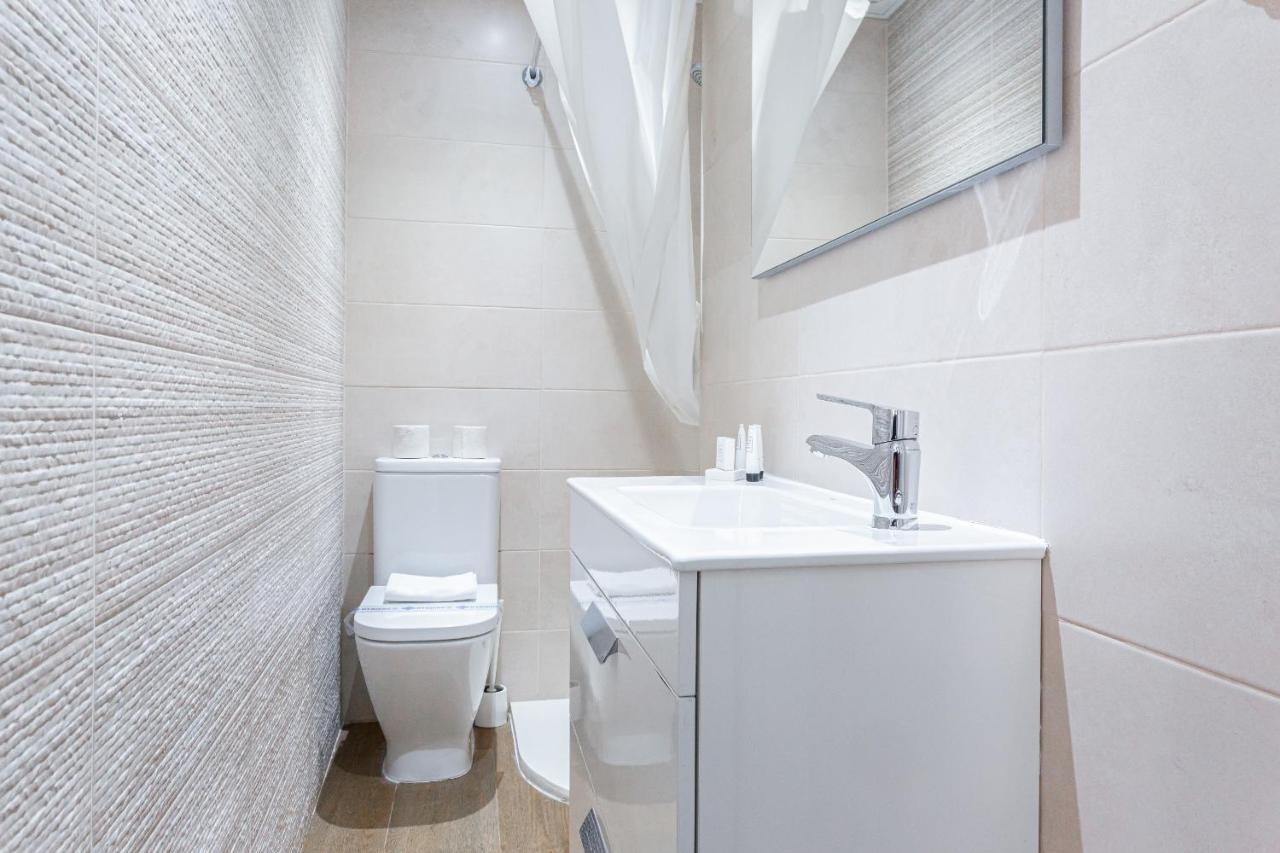 Aparteasy - Goya Ground Floor Studio Madri Exterior foto